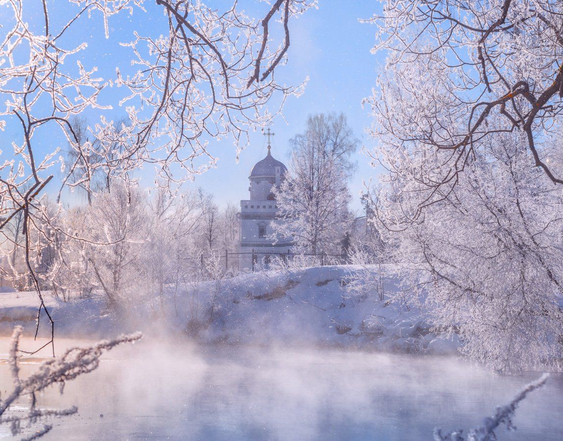 Православная Церковь зимой