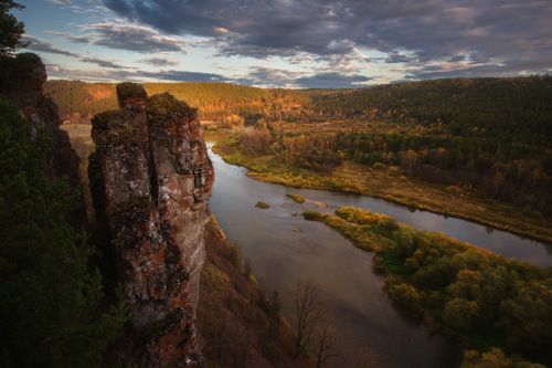 Лимоновский и Жеребчиковый гребни