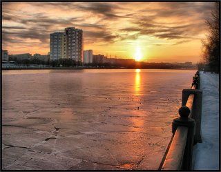 Закат на Москва-реке