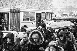 Конечная у метро... Иллюзия свободы...