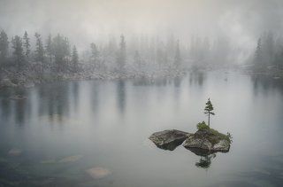 Озеро художников