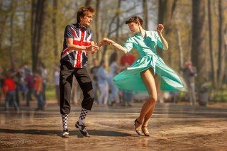 Танцы