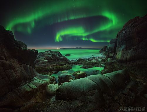 Rocks & Aurora