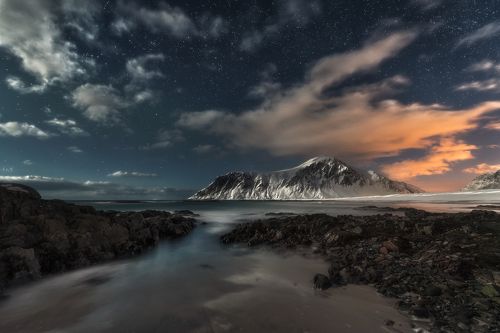 Skagsanden in the moonlight