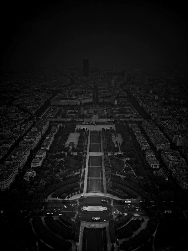 Paris Obscur