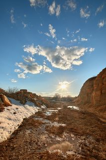 В апреле.