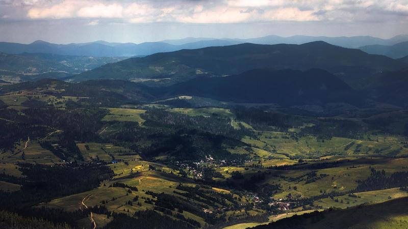 View from the top of Hoverla/other side