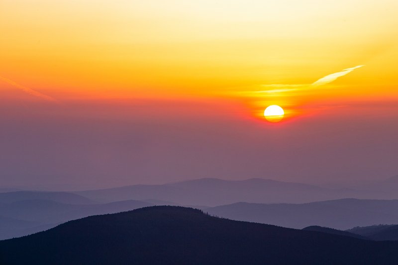 Sunrise on Babia Góra