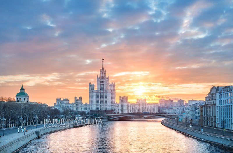 Оранжевый рассвет