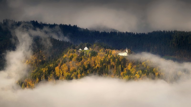 Season of Mists. Slovenia