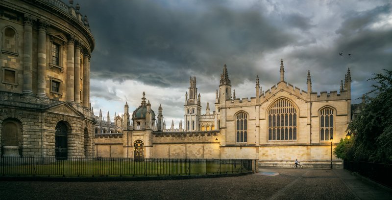 University Church of St Mary - Radcliffe Camera, Oxford UK